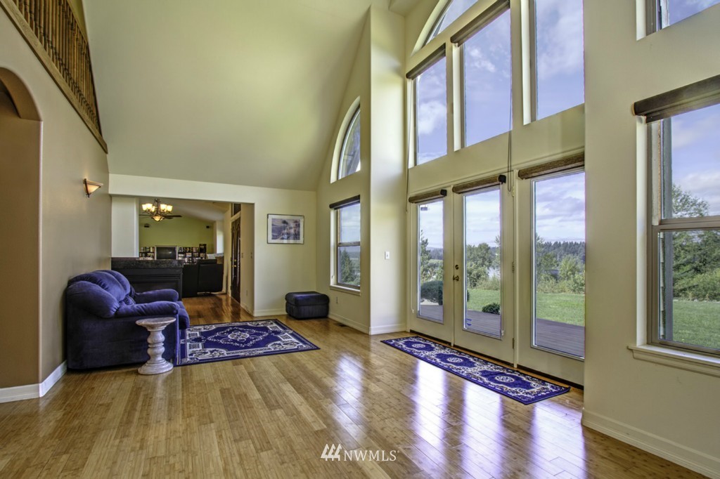 39911 Templin Road South Roy, WA 98580 - Photo 5 of 23 Gallery Image 5