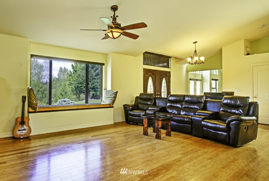 39911 Templin Road South Roy, WA 98580 - Photo 6 of 23 Gallery Image 6