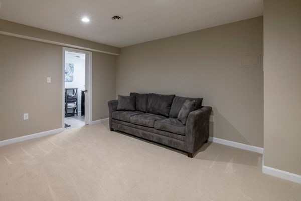 32 Kallio Path Pembroke, MA 02359 - Photo 25 of 33