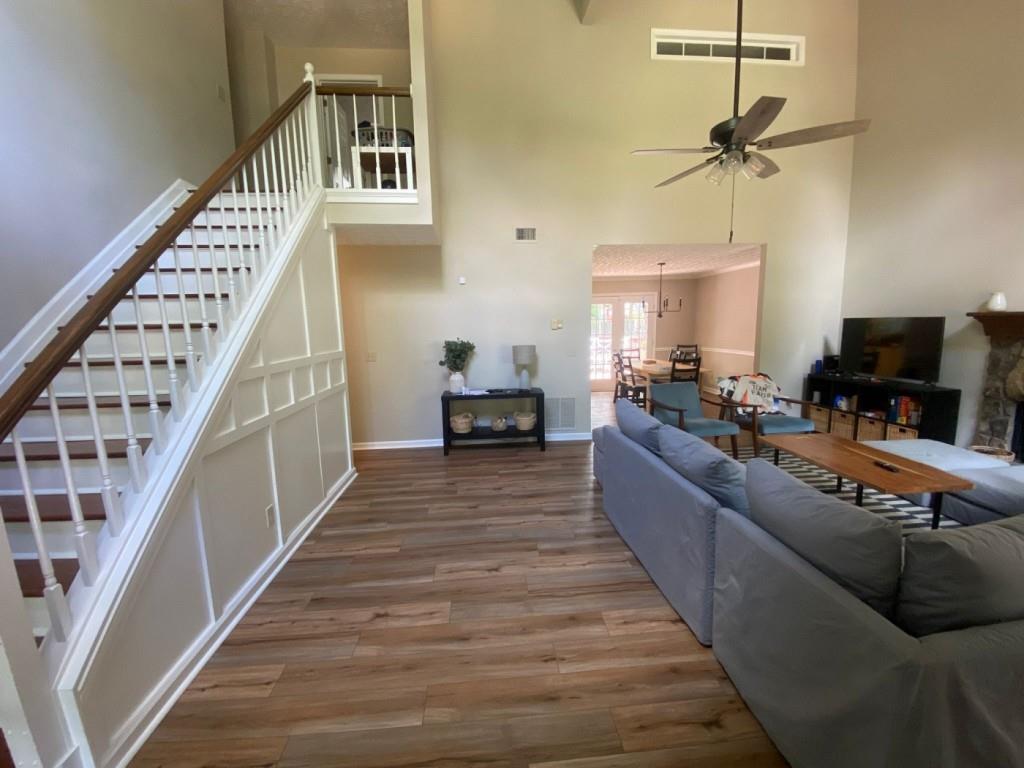 420 Ridge Court Alpharetta, GA 30009 - Photo 2 of 11