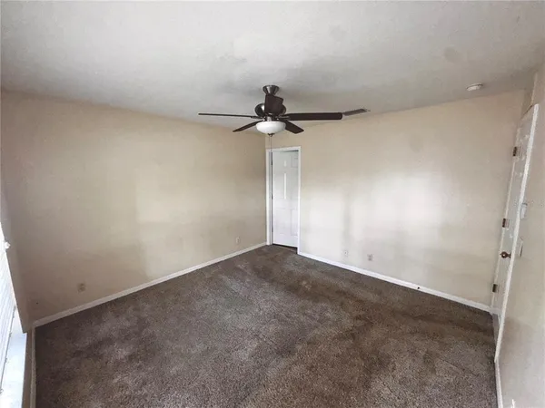 $2,000 | 3460 Castle Stone Court, Valrico, FL 33594