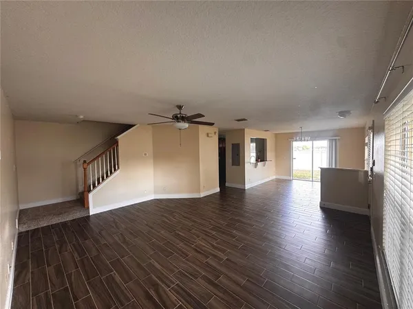 $2,000 | 3460 Castle Stone Court, Valrico, FL 33594