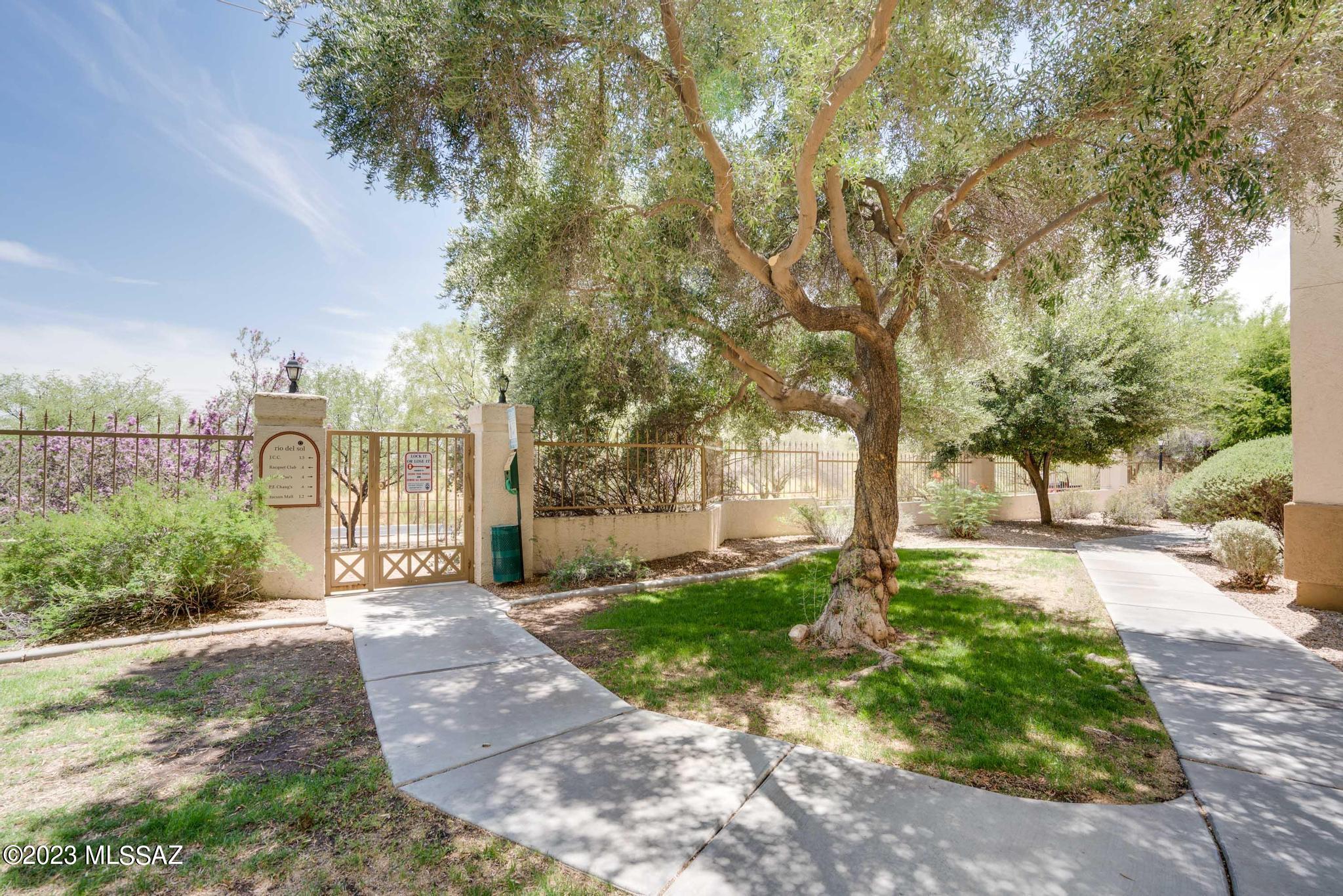 2550 East River Road, Unit 15101 Tucson, AZ 85718 - Photo 37 of 39