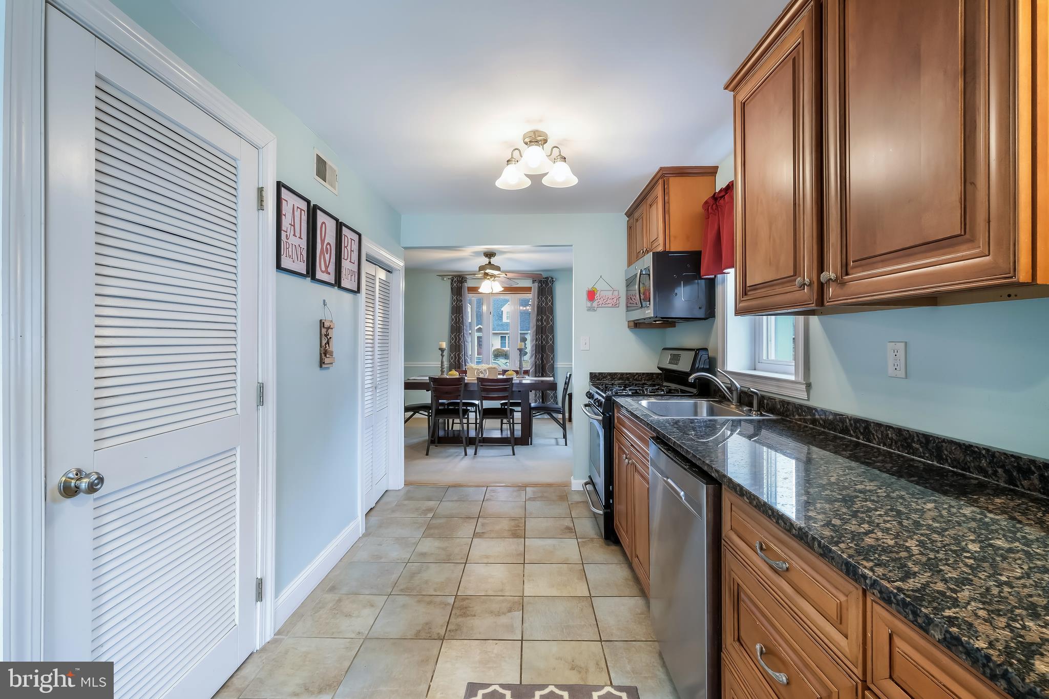 2732 Springhill Road Secane, PA 19018 - Photo 19 of 34 Gallery Image 19