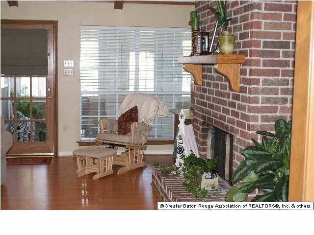 7536 Lew Hoad Avenue Baton Rouge, LA 70810 - Photo 4 of 15 Gallery Image 4
