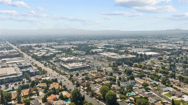 $4,700 | 9601 Corbin Avenue, Northridge, CA 91324