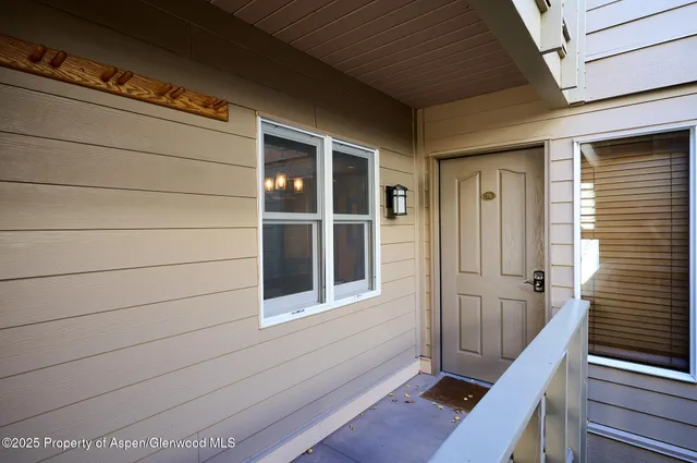$25,000 | 825 East Hopkins Avenue, Unit 2S, Aspen, CO 81611