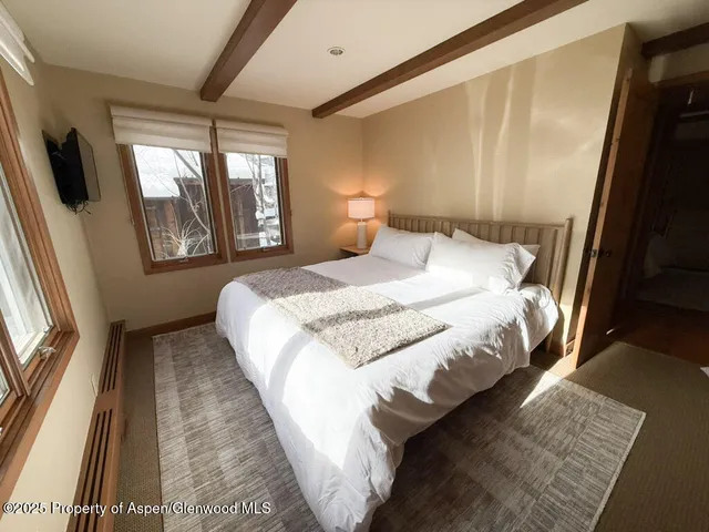 $25,000 | 825 East Hopkins Avenue, Unit 2S, Aspen, CO 81611