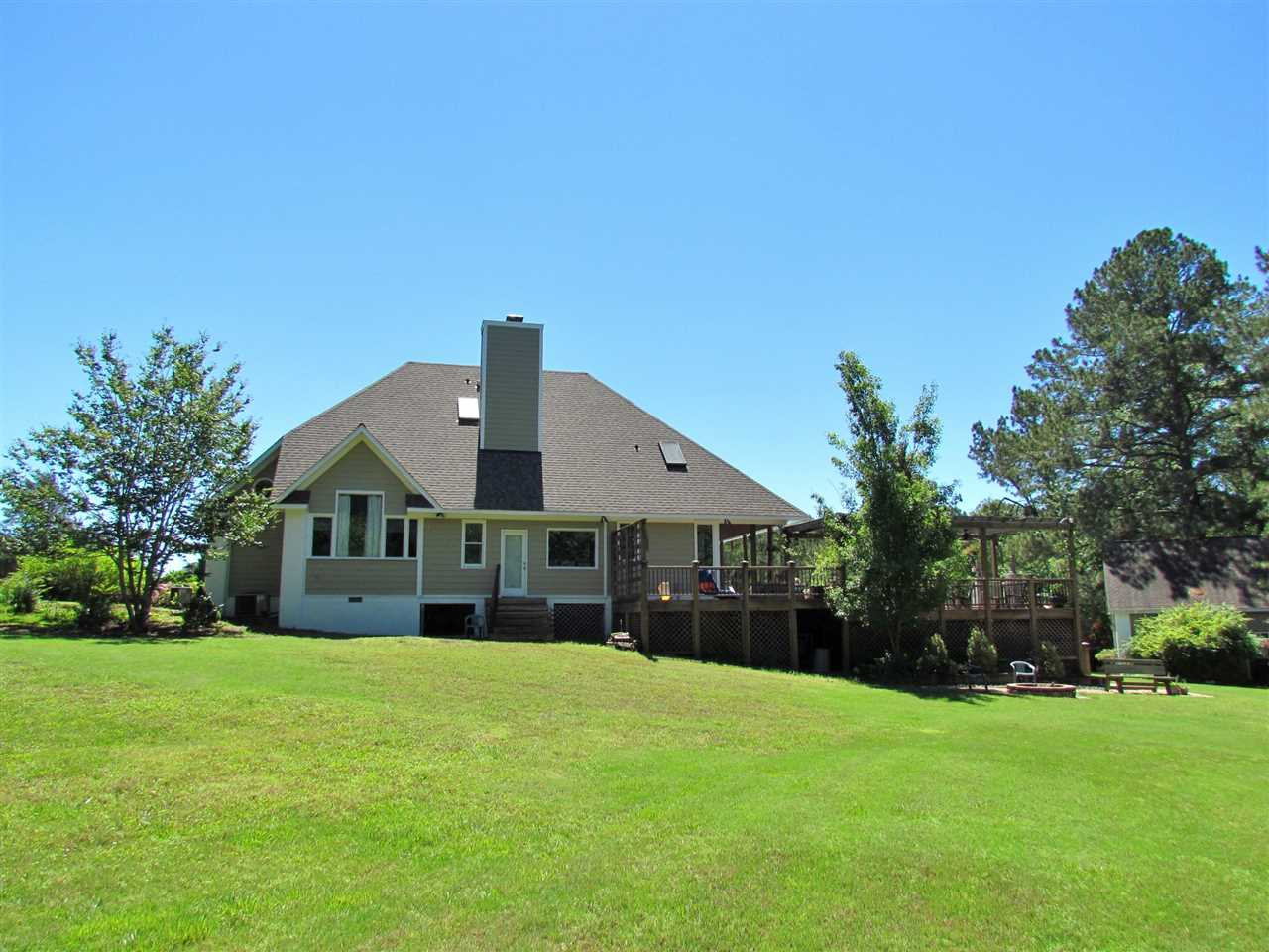 1909 Amethyst Ridge Road Raleigh, NC 27604 - Photo 5 of 25 Beautiful Yard and Landscaping