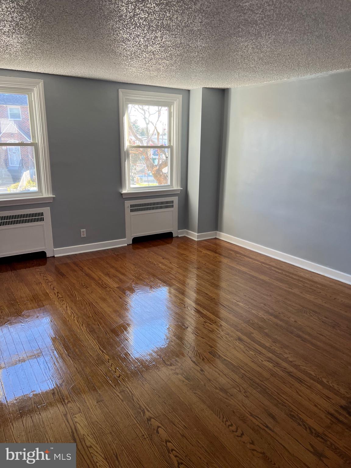 336 Wiltshire Road Upper Darby, PA 19082 - Photo 6 of 38