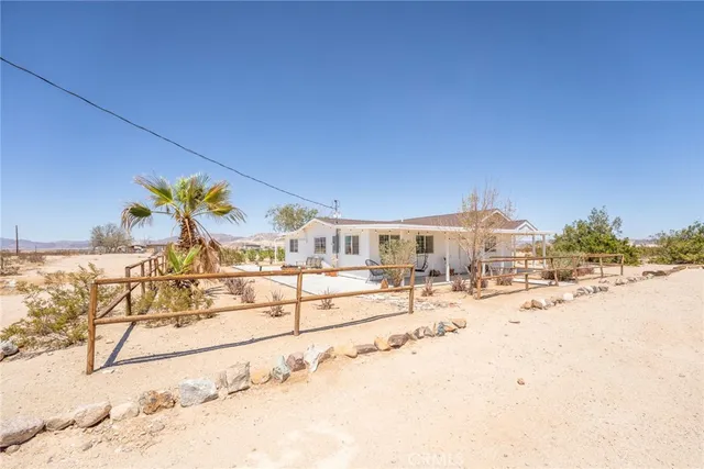 $398,000 | 290 Bluegrass Road, Twentynine Palms, CA 92277