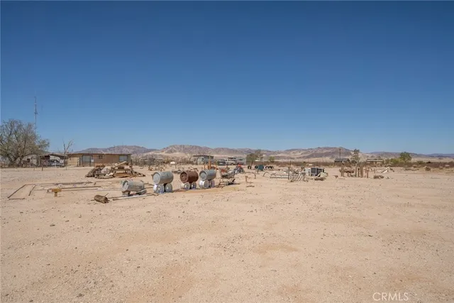 $398,000 | 290 Bluegrass Road, Twentynine Palms, CA 92277