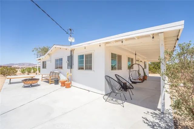 $398,000 | 290 Bluegrass Road, Twentynine Palms, CA 92277