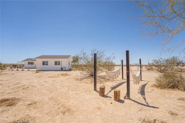 $398,000 | 290 Bluegrass Road, Twentynine Palms, CA 92277