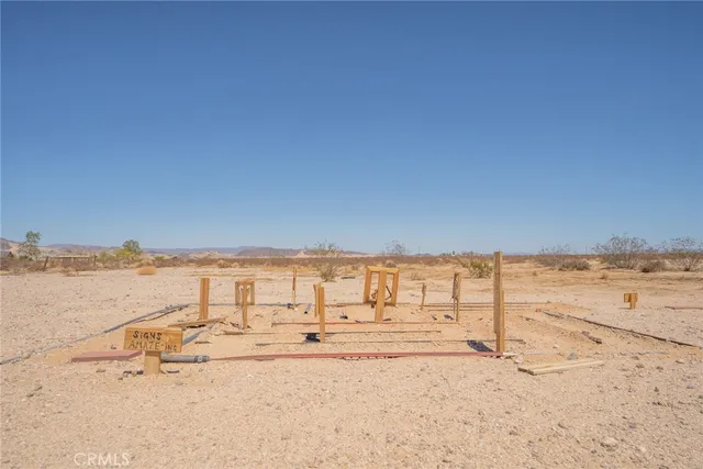 $398,000 | 290 Bluegrass Road, Twentynine Palms, CA 92277