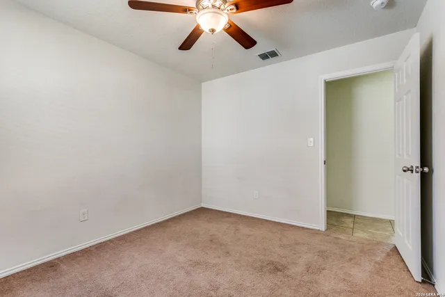 $1,695 | 10810 Gunsel Trail, San Antonio, TX 78245