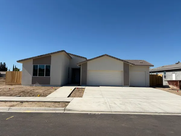 $675,110 | 2953 Castleview Drive, Turlock, CA 95382