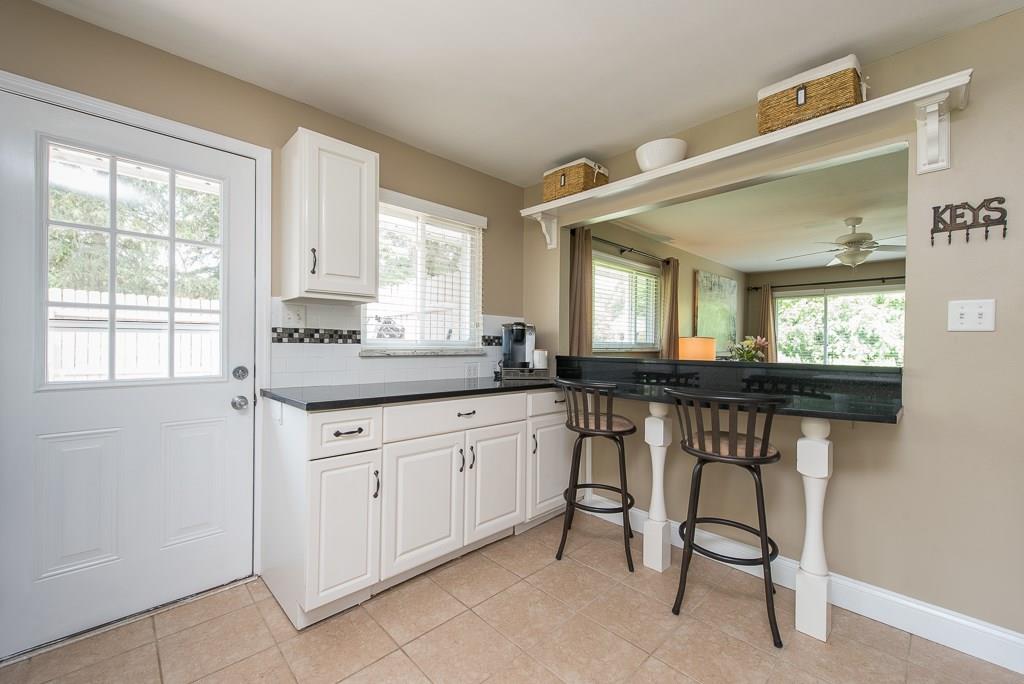 108 Fraser Road Valencia, PA 16059 - Photo 8 of 25 Gallery Image 8