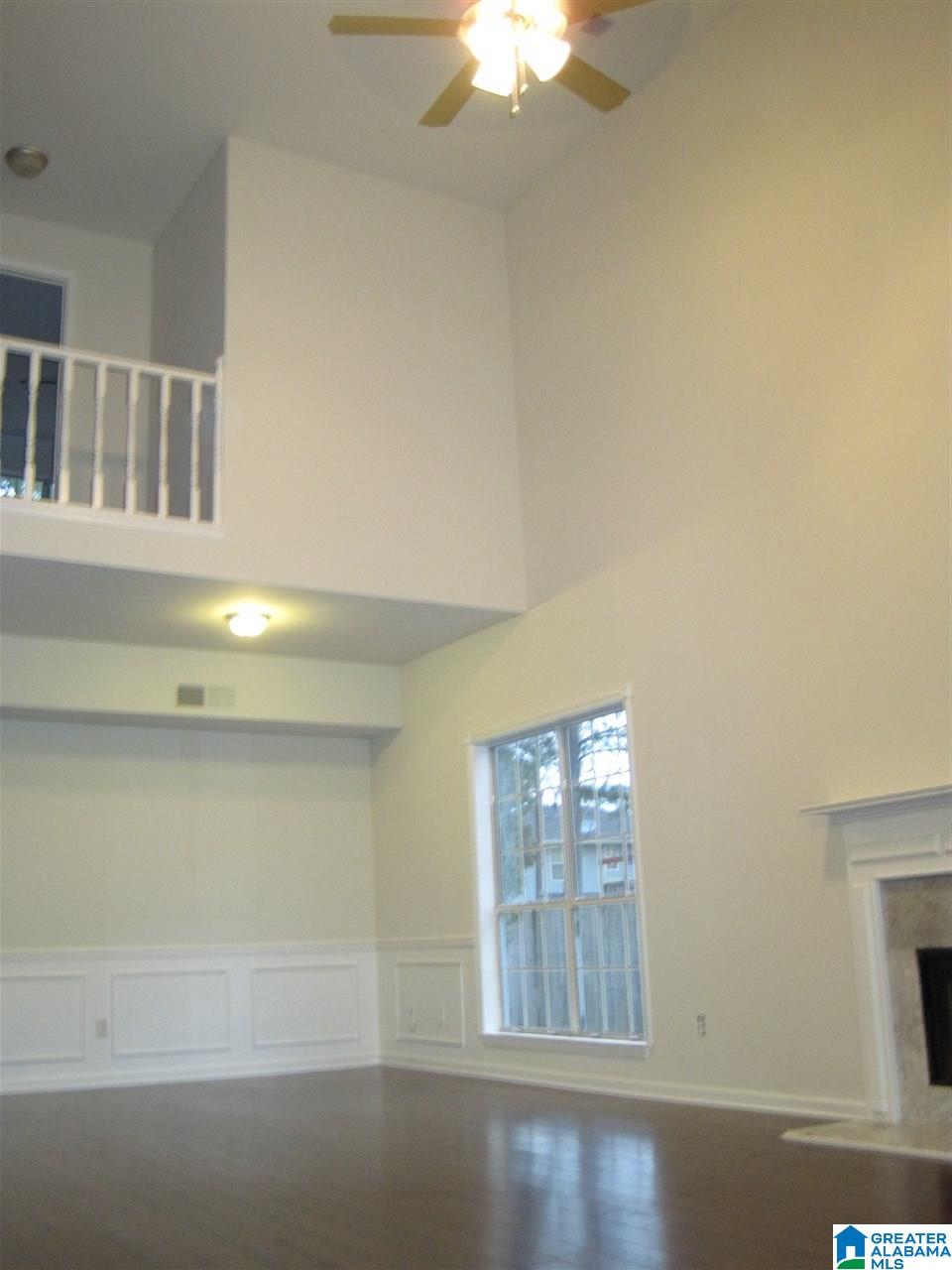145 Ashford Lane Alabaster, AL 35007 - Photo 4 of 48
