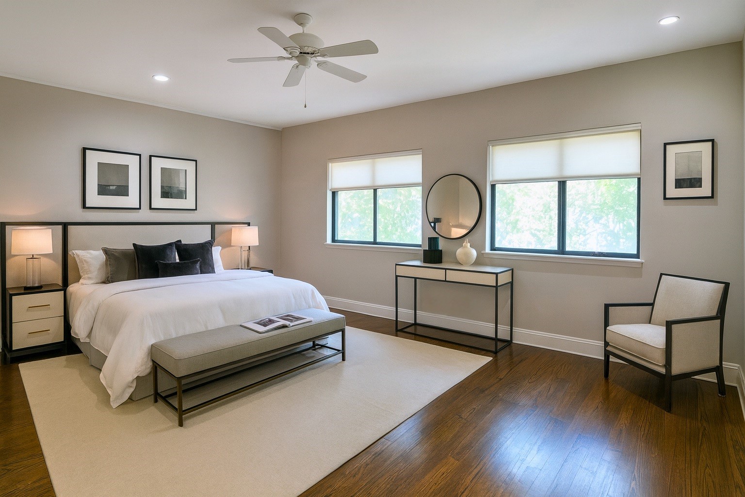 3027 Bissonnet Street Houston, TX 77005 - Photo 27 of 38 a bedroom with a bed and a chair