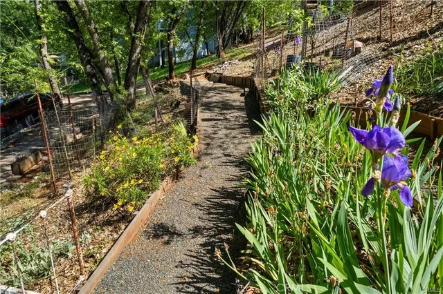 $343,000 | 3062 Riviera Heights Drive, Kelseyville, CA 95451