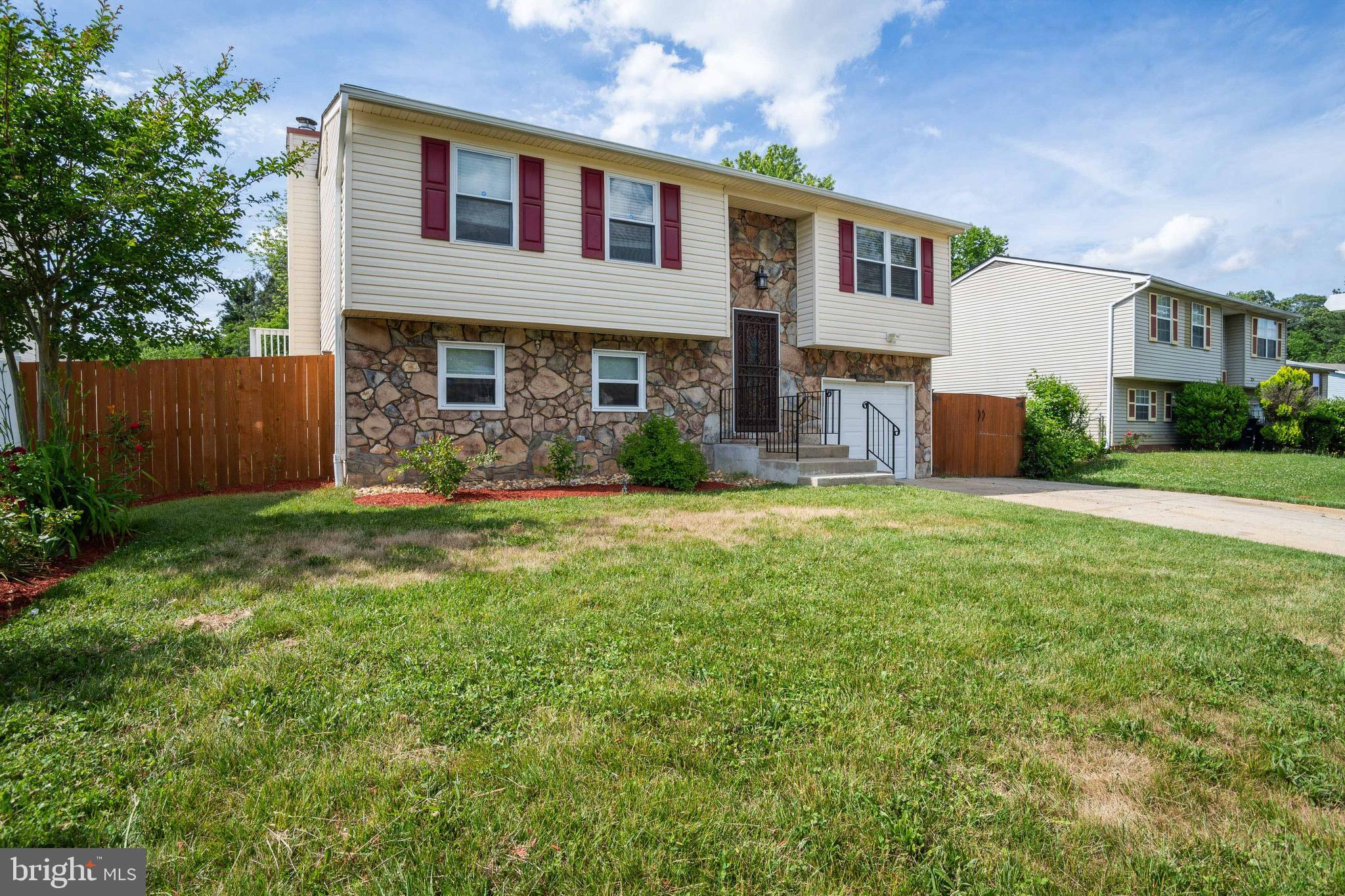 5312 Plata Street Clinton, MD 20735 - Photo 2 of 33