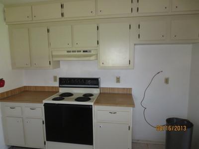 2155 Southeast Rainier Road Port St. Lucie, FL 34952 - Photo 10 of 20 Kitchen 3
