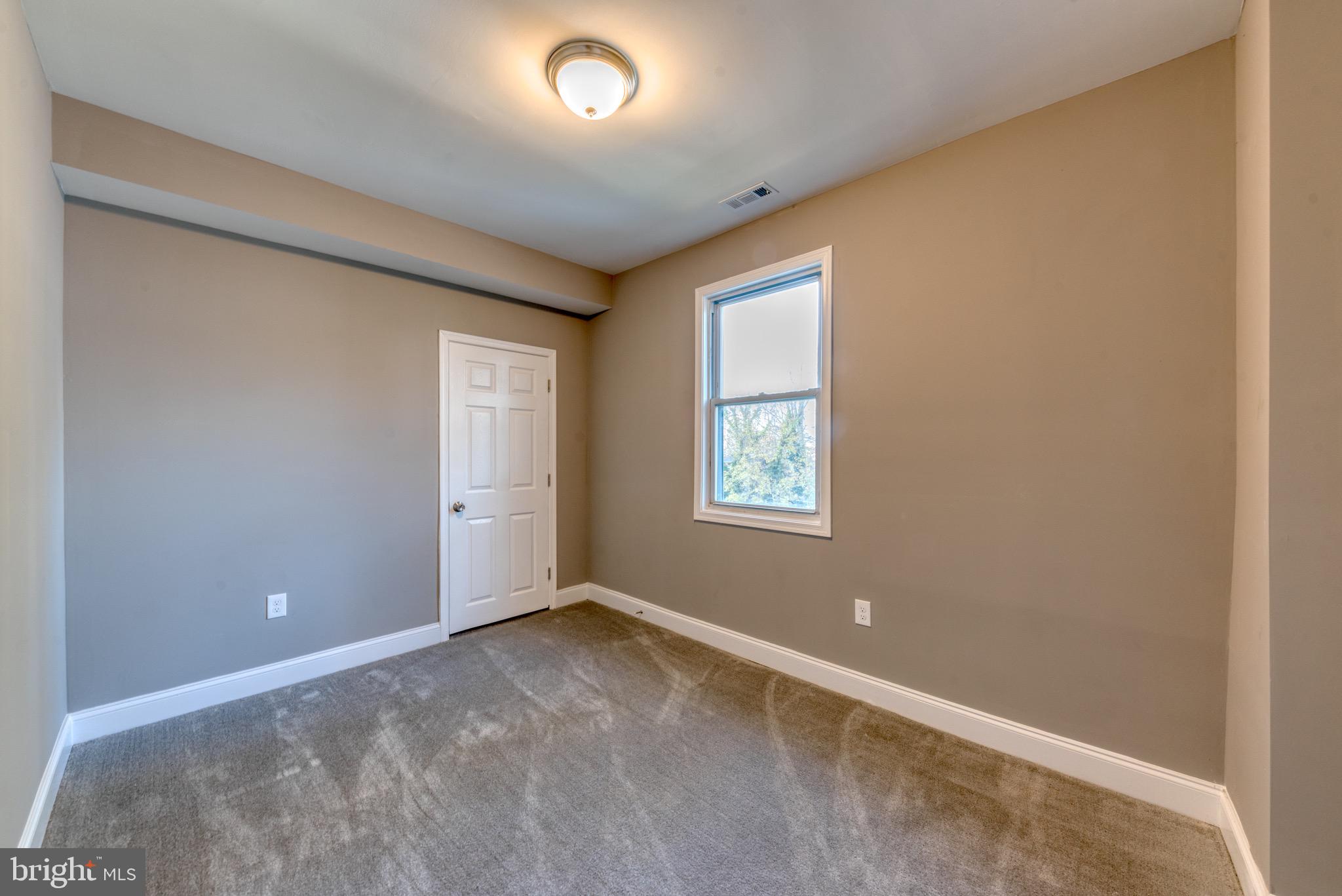 4011 Dorchester Road Baltimore, MD 21207 - Photo 30 of 45 Gallery Image 30