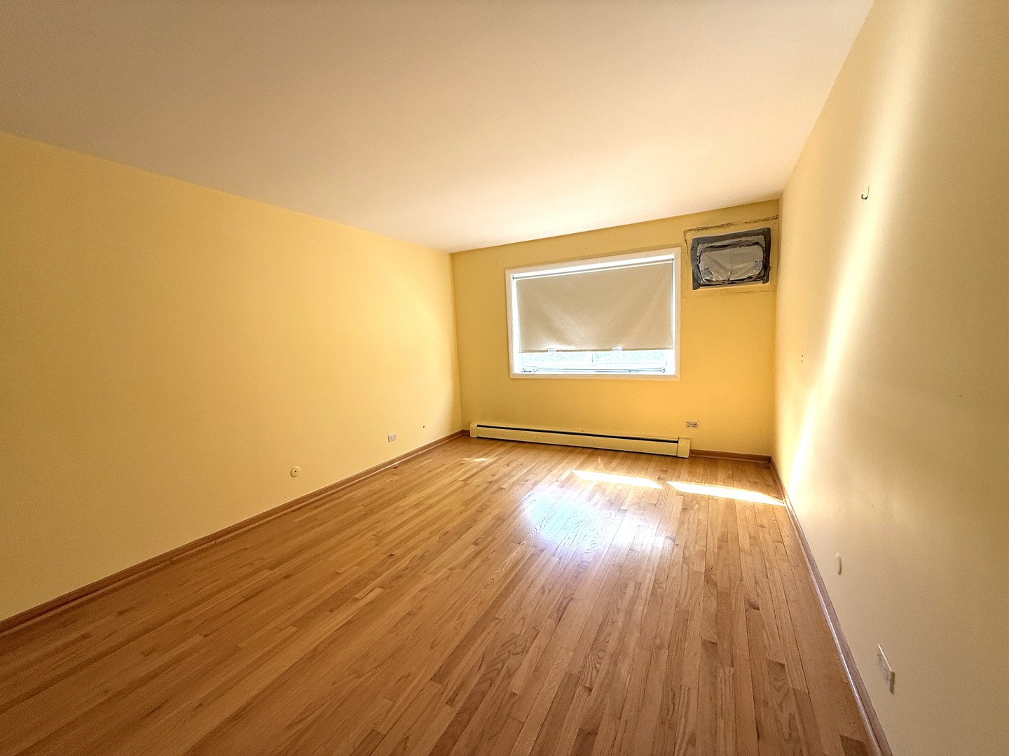 10373 Dearlove Road, Unit 304 Glenview, IL 60025 - Photo 8 of 9
