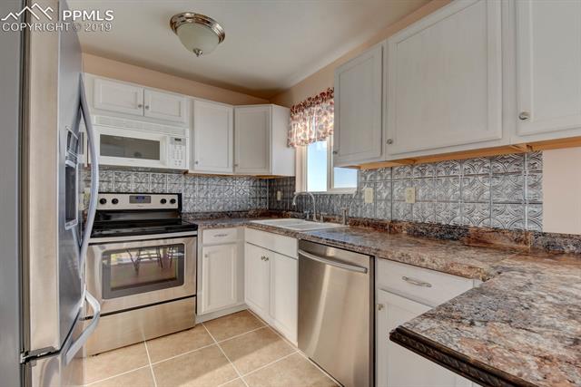 9735 Bar B Road Fountain, CO 80817 - Photo 14 of 30