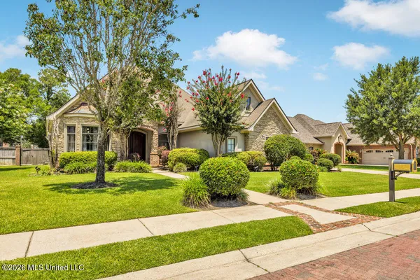 $899,000 | 315 Goose Pointe Boulevard, Biloxi, MS 39531