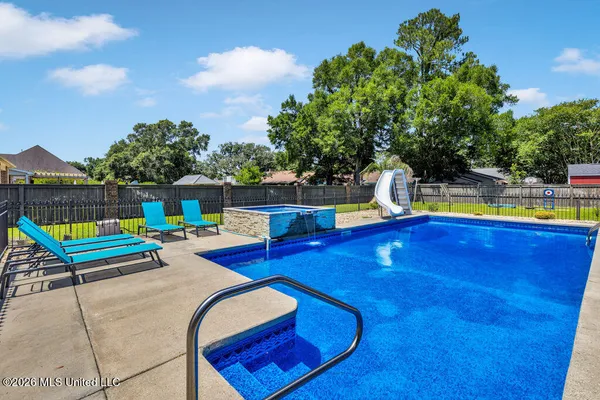$829,000 | 315 Goose Pointe Boulevard, Biloxi, MS 39531