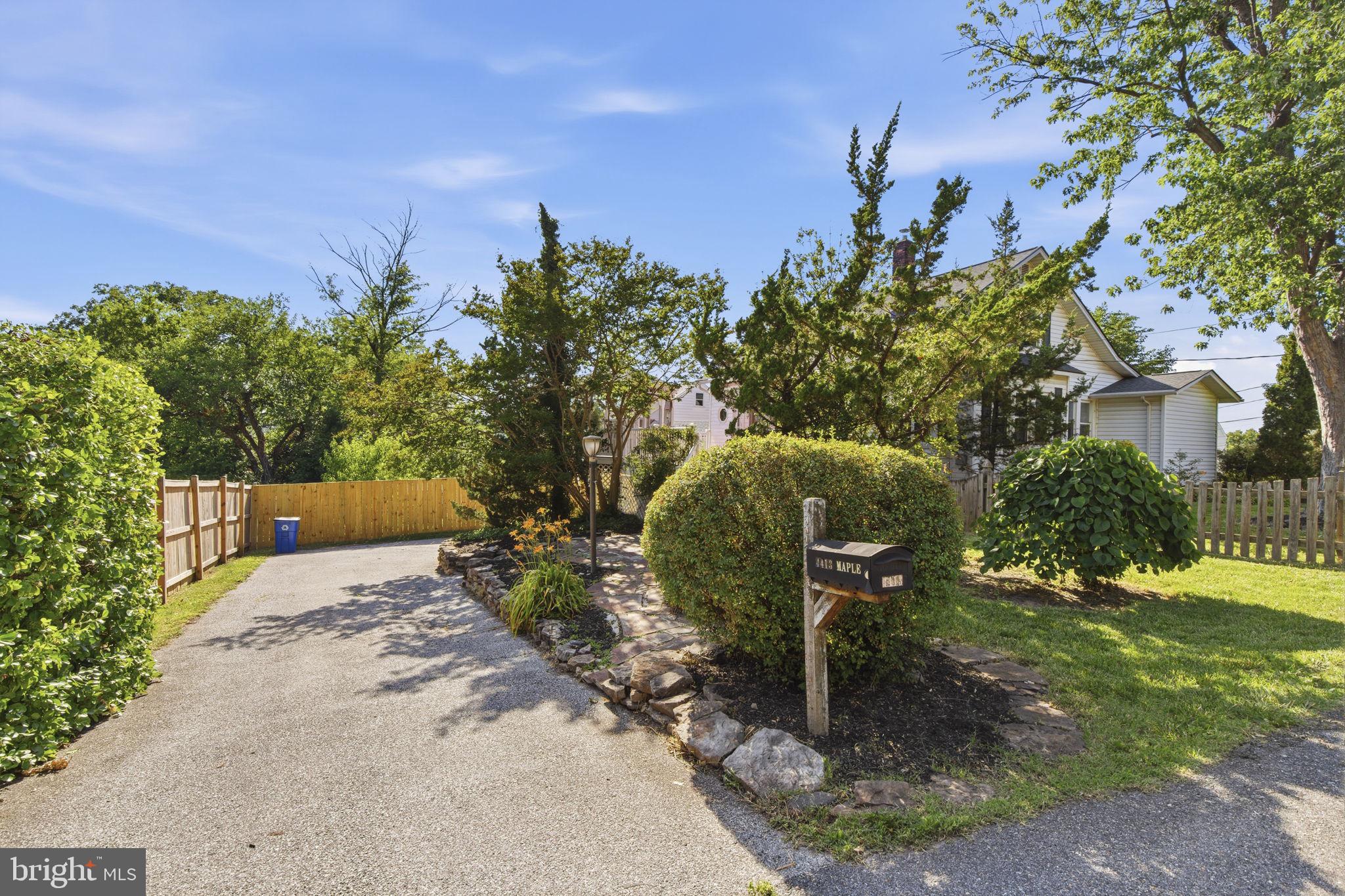 4413 Maple Avenue Baltimore, MD 21227 - Photo 2 of 30 Private Driveway
