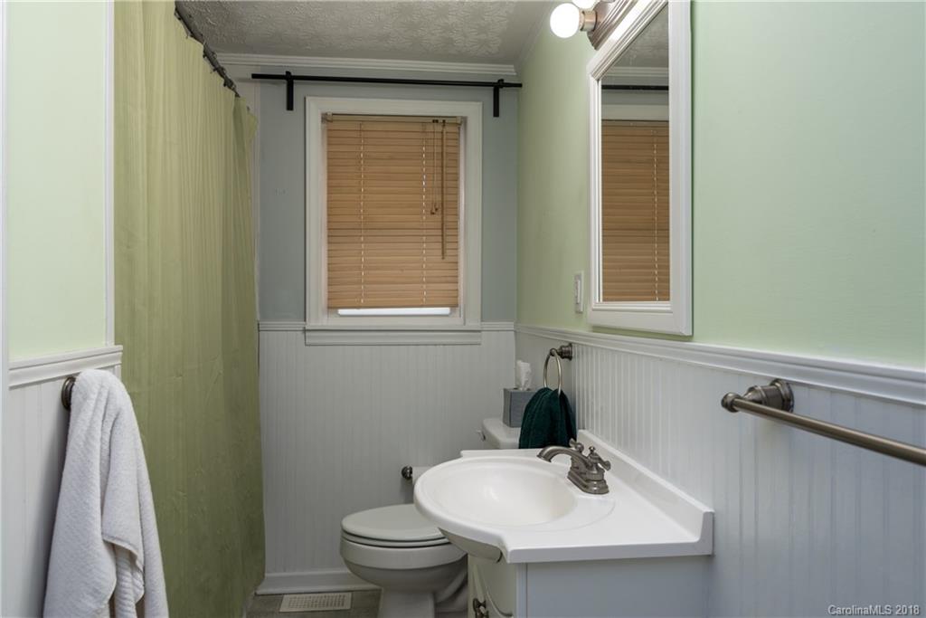 6375 King Wilkinson Road Denver, NC 28037 - Photo 13 of 18 Gallery Image 13