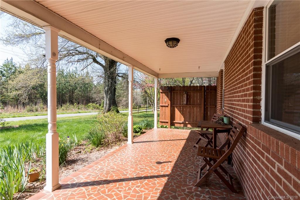 6375 King Wilkinson Road Denver, NC 28037 - Photo 3 of 18 Gallery Image 3