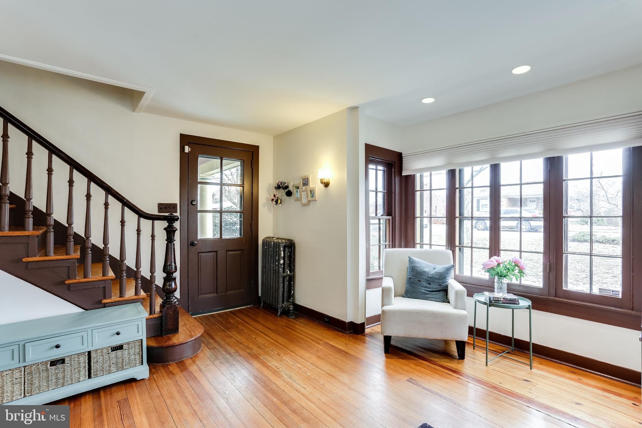 1911 Altavue Road Baltimore, MD 21228 - Photo 2 of 40 Entrance