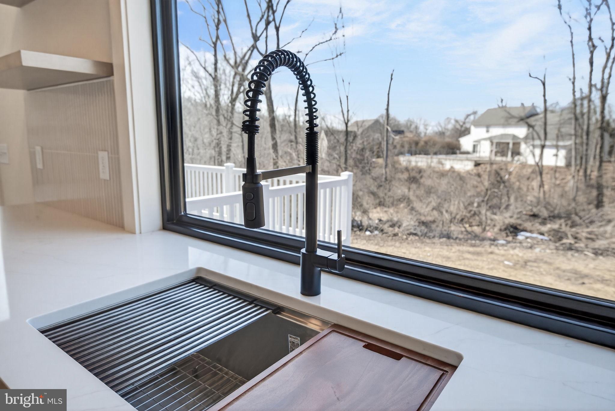 407 Cannon Way Lebanon, PA 17042 - Photo 13 of 53
