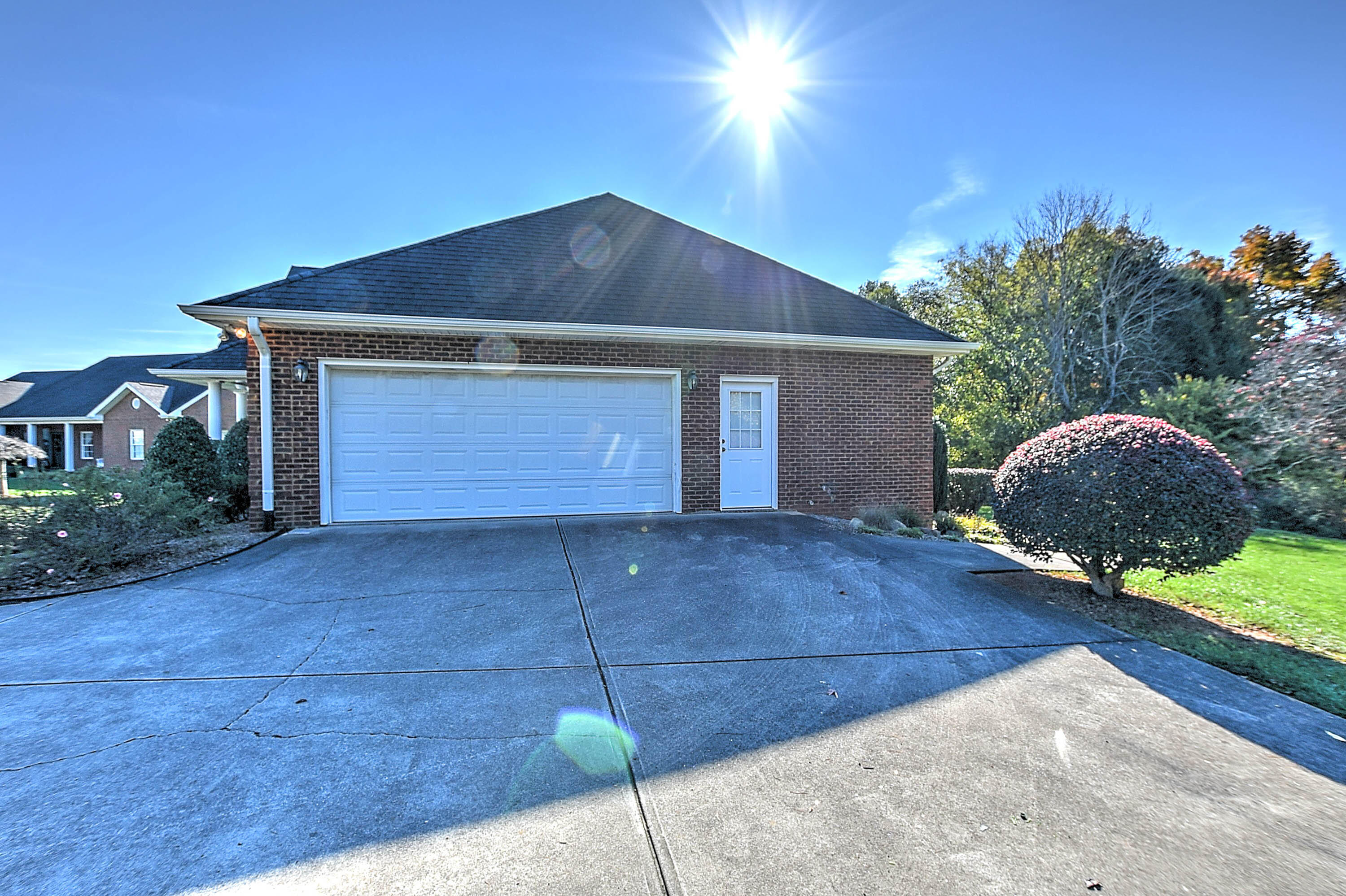 74 West Ridgefield Court Greeneville, TN 37745 - Photo 28 of 35 28