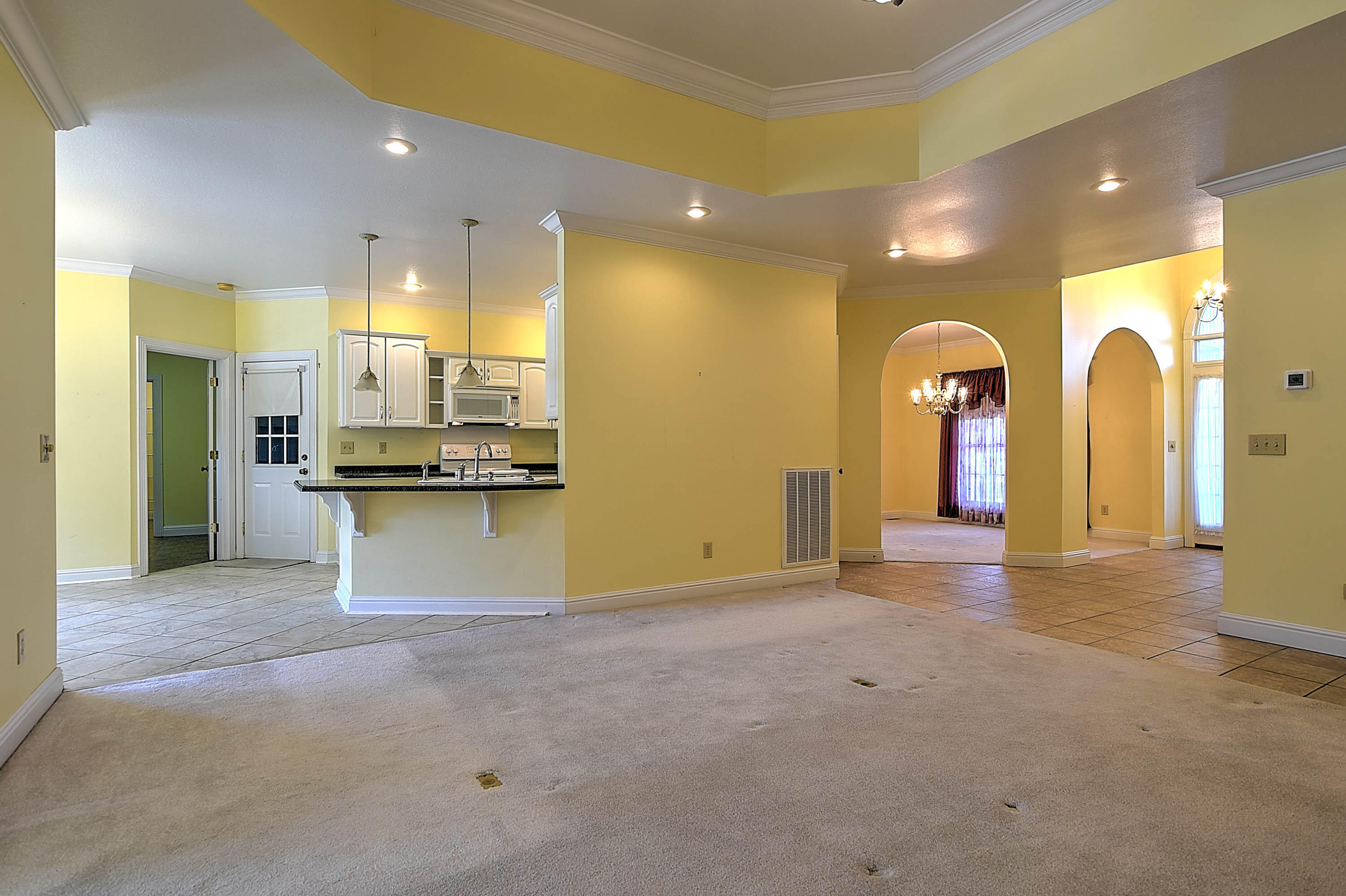 74 West Ridgefield Court Greeneville, TN 37745 - Photo 5 of 35 5