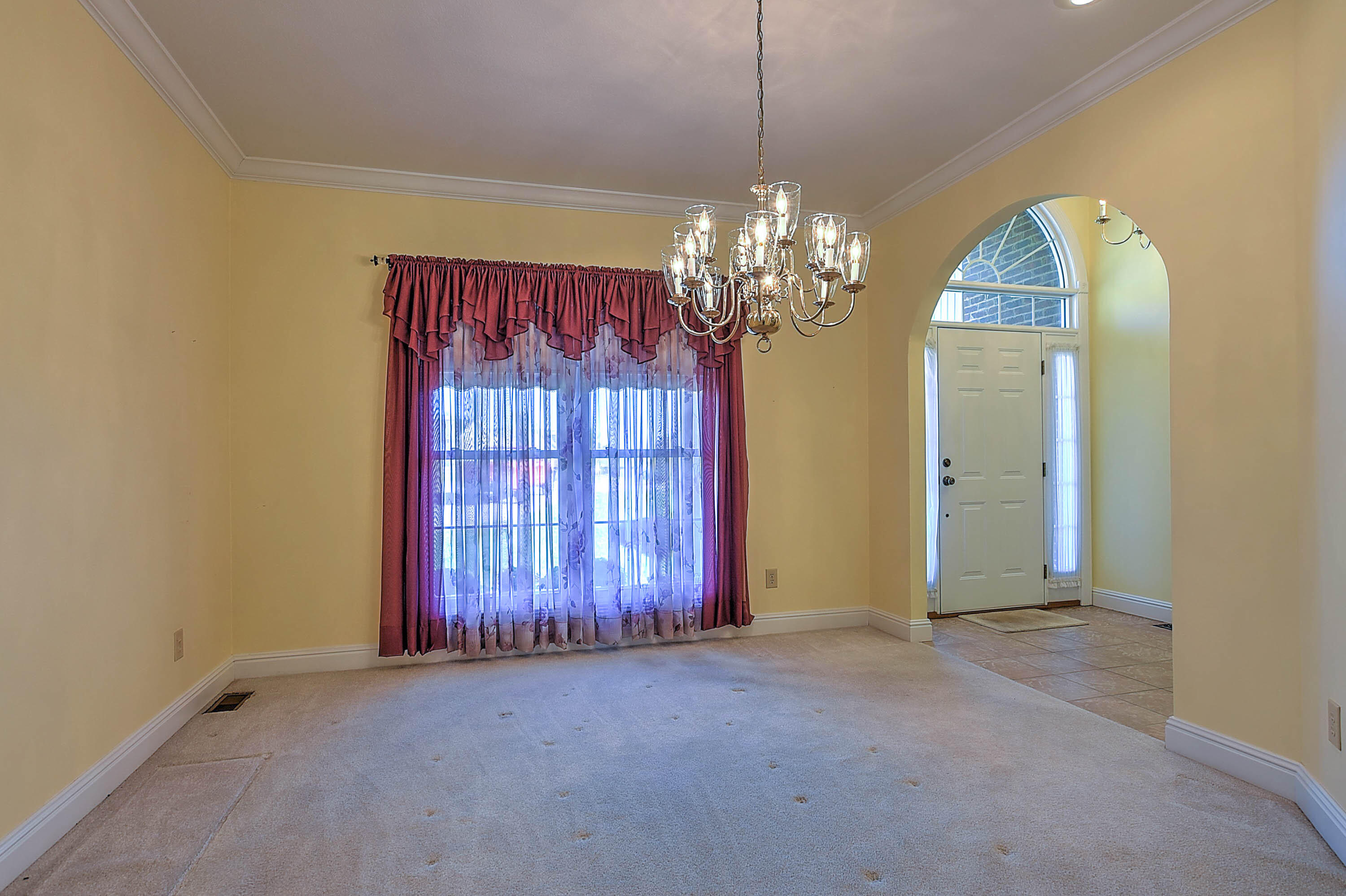 74 West Ridgefield Court Greeneville, TN 37745 - Photo 6 of 35 6