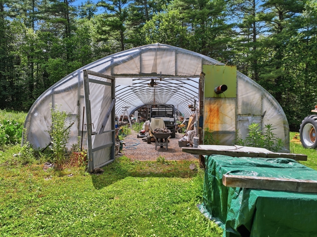 78 Blackmer Road Southbridge, MA 01550 - Photo 8 of 36