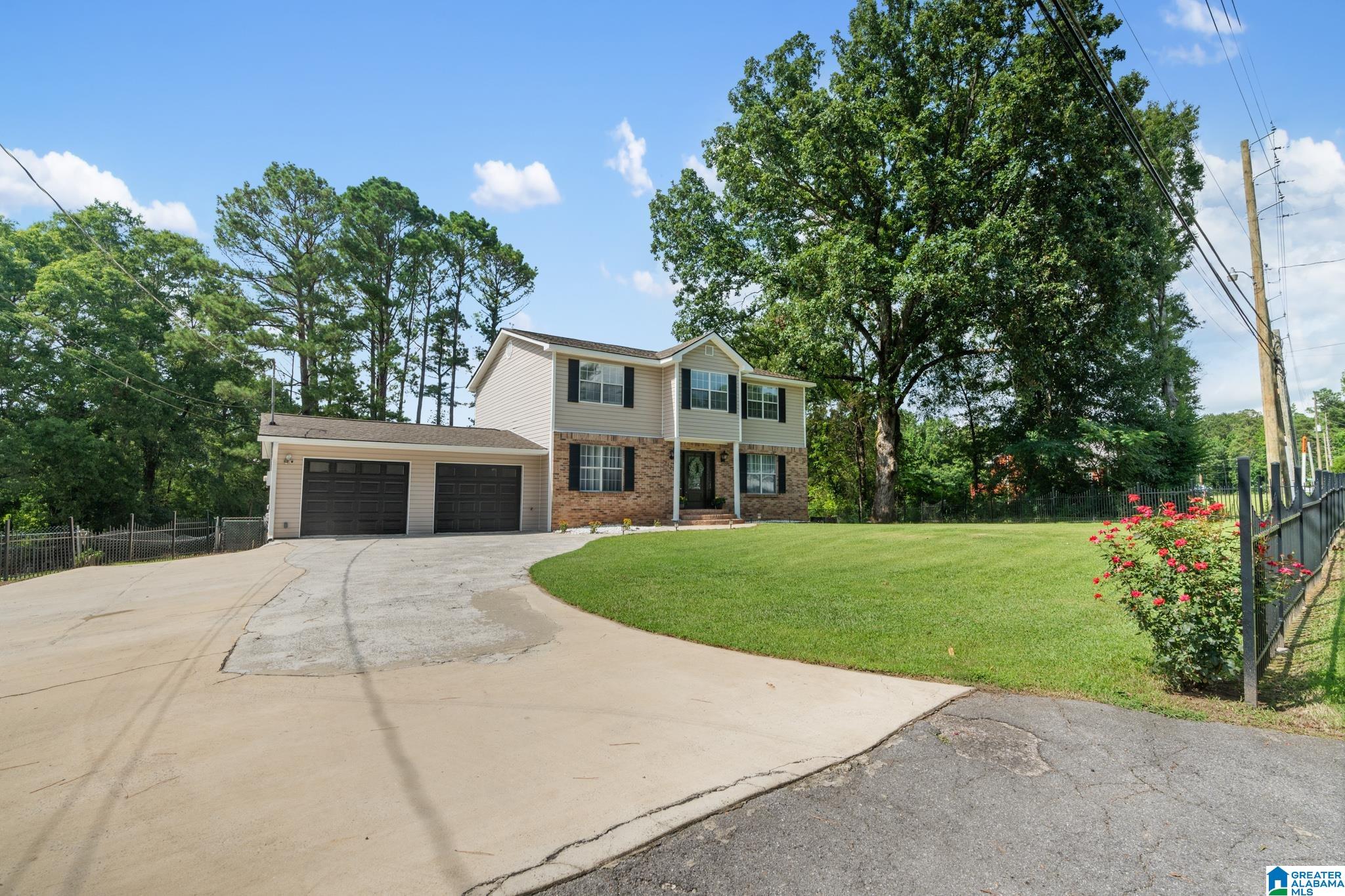 7920 Lou George Loop Bessemer, AL 35022 - Photo 4 of 26