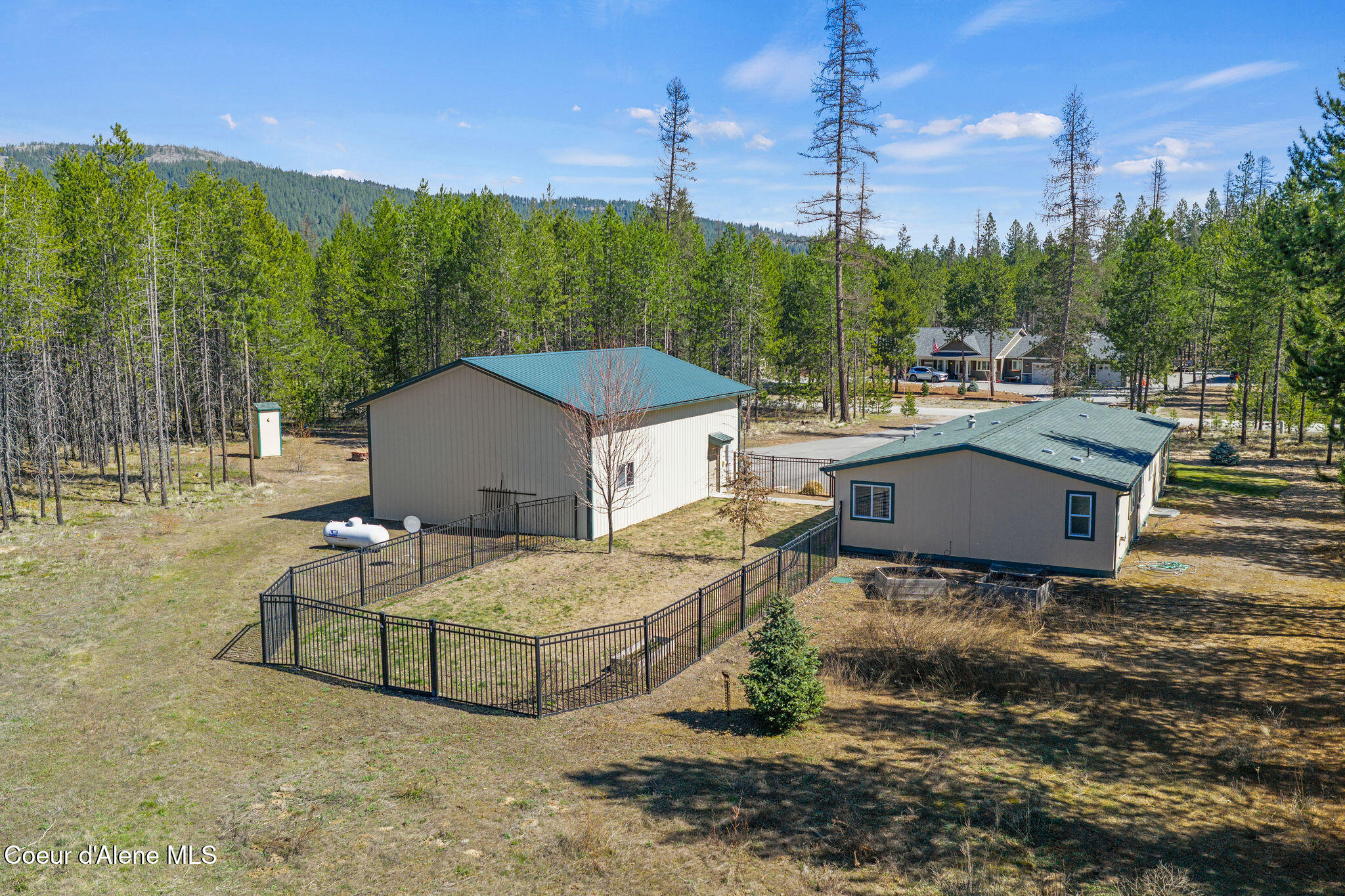 44 Elsa Court Blanchard, ID 83804 - Photo 37 of 45 Back of home