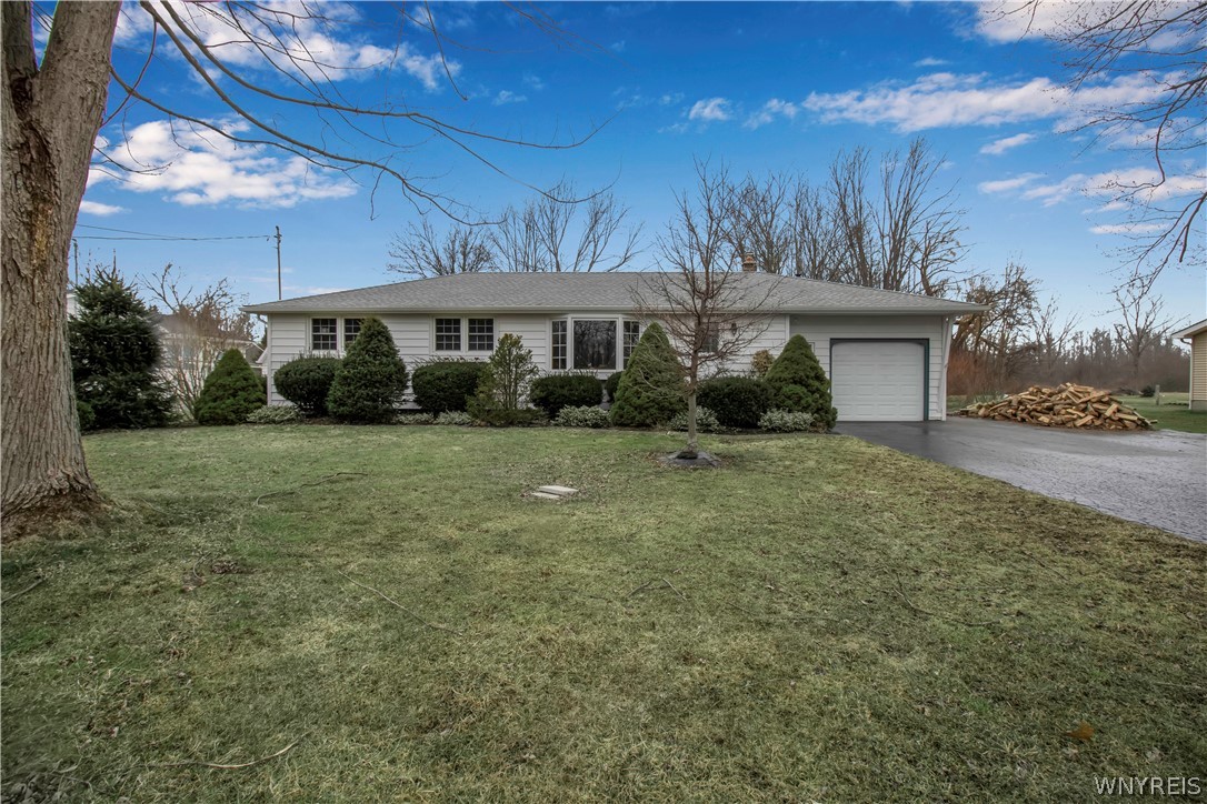 5185 Mapleton Road Pendleton, NY 14094 - Photo 1 of 1