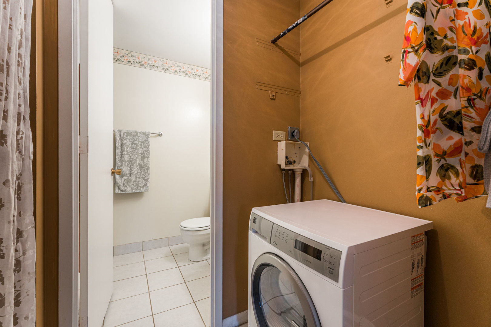 16 East Old Willow Road, Unit 210S Prospect Heights, IL 60070 - Photo 19 of 33