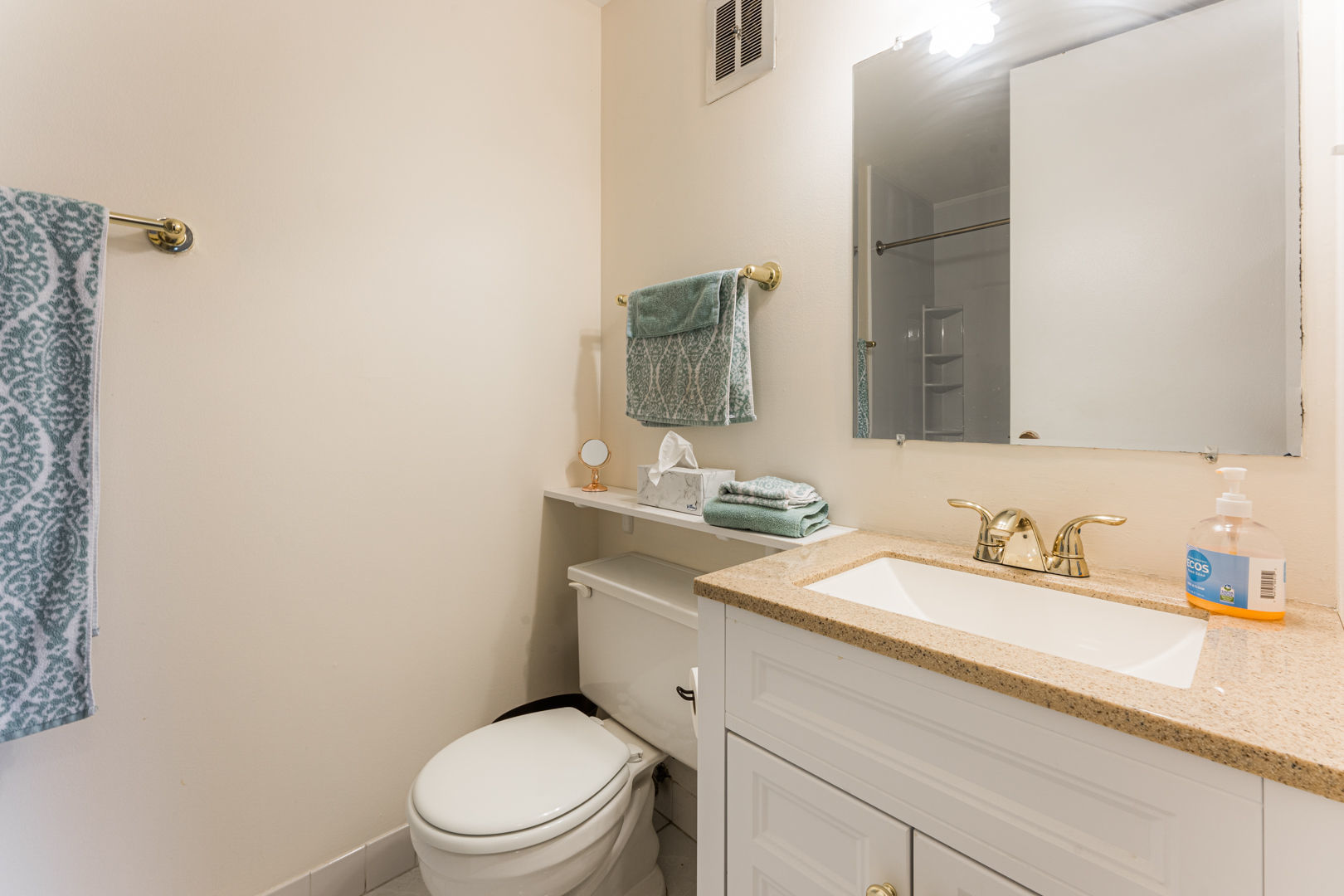 16 East Old Willow Road, Unit 210S Prospect Heights, IL 60070 - Photo 20 of 33