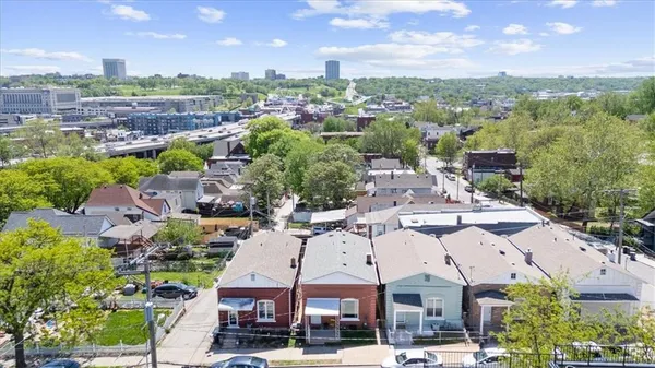 $325,000 | 713 West 20th Street, Kansas City, MO 64108