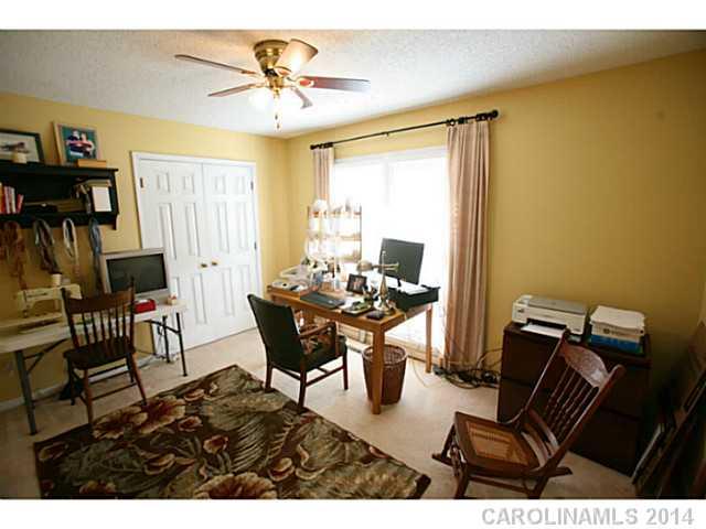 501 Peacehaven Road Kannapolis, NC 28083 - Photo 6 of 14 Gallery Image 6