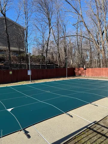 $2,100 | 810 Blooming Grove Turnpike, Unit 46, New Windsor, NY 12553