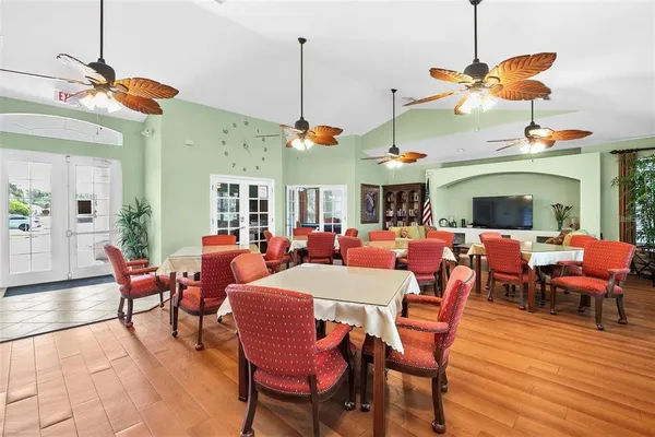 $369,900 | 7708 32nd Street East, Sarasota, FL 34243